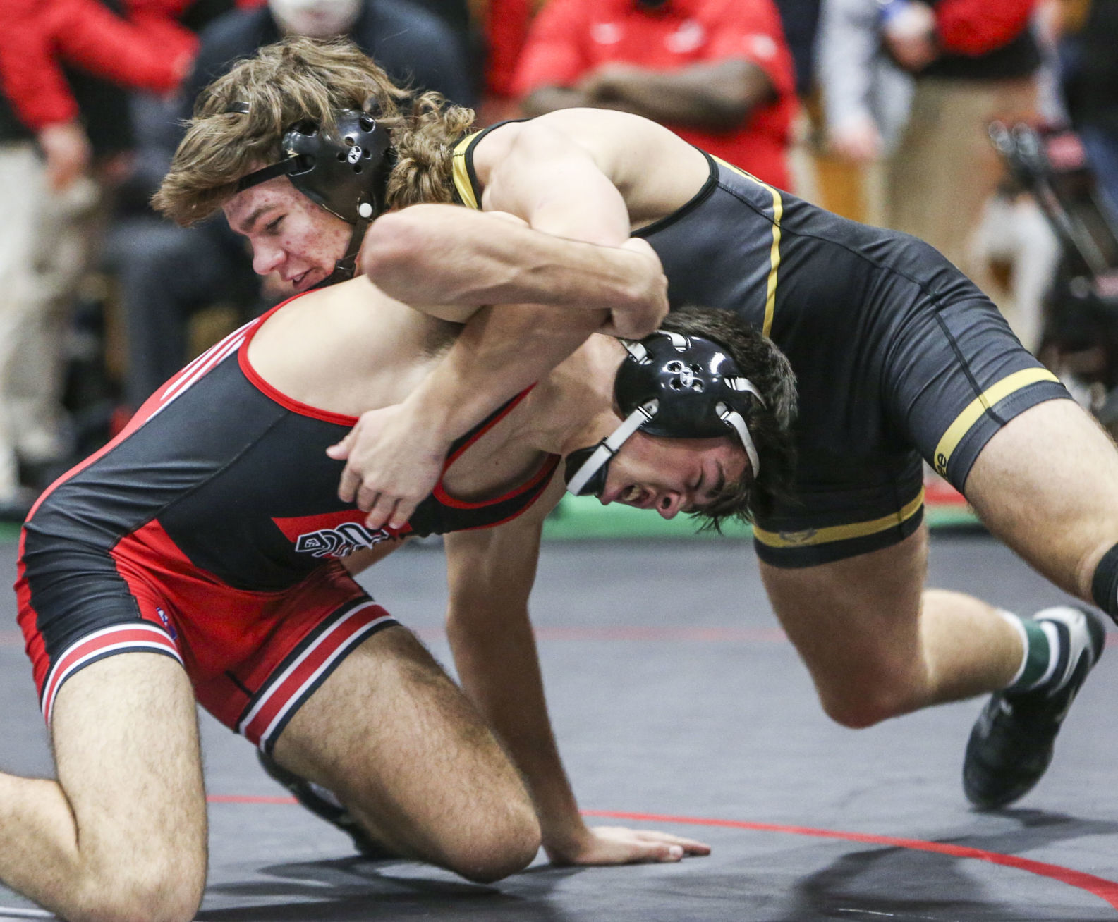 013021-qc-spt-mac wrestling-29.JPG